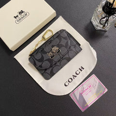 Chic CO Timeless Classic Card Holder Wallet with Sleek Design
