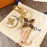 V key chain-713