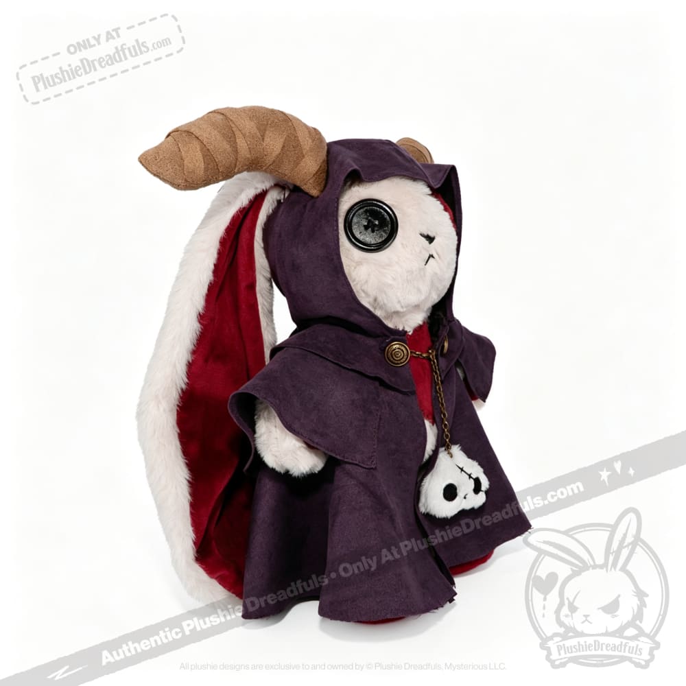 Horned Cloak Outfit